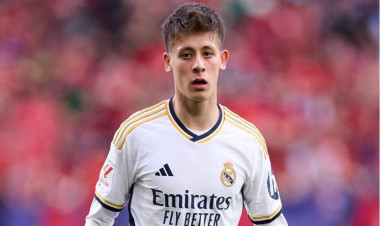 Arda Gülərə 40 milyonluq böyük təklif - Bu məşqçi onu istəyir - FOTO