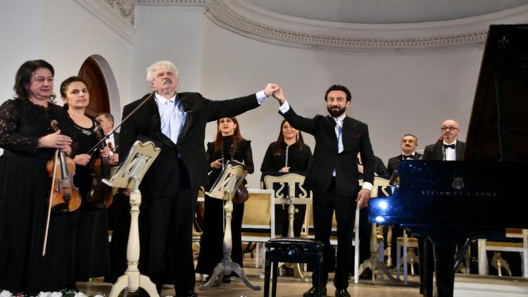 Üzeyir Hacıbəyli adına Azərbaycan Dövlət Simfonik Orkestrinin konserti keçirilib - FOTOlar