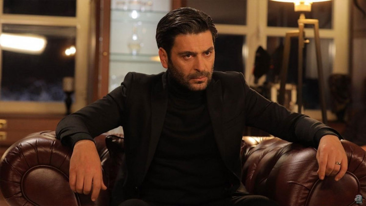 Ozan Akbaba məşhur filmdə - FOTO