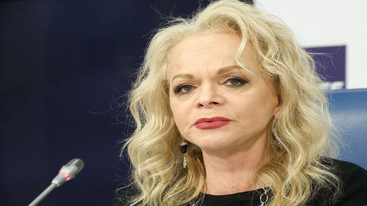 Xalq artistinin 1,6 milyonluq evləri əlindən alına bilər - FOTO