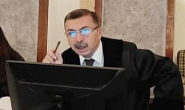 “Gecə özünü yalandan yerə yıxıb ki, ölürəm”