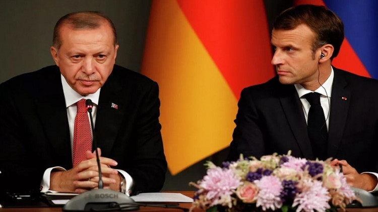 Ərdoğan Makronla telefonla danışdı - Nəyi müzakirə etdilər?