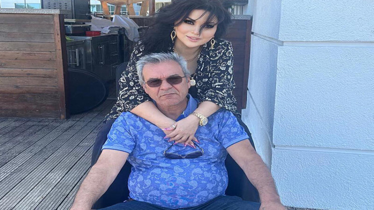 “İndiki müğənnilər qəpik-quruş qazanırlar”