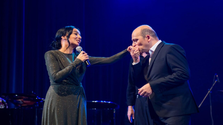 Bakıda payız nostaljiyası: sənətçilərin duyğulu ifaları - FOTO