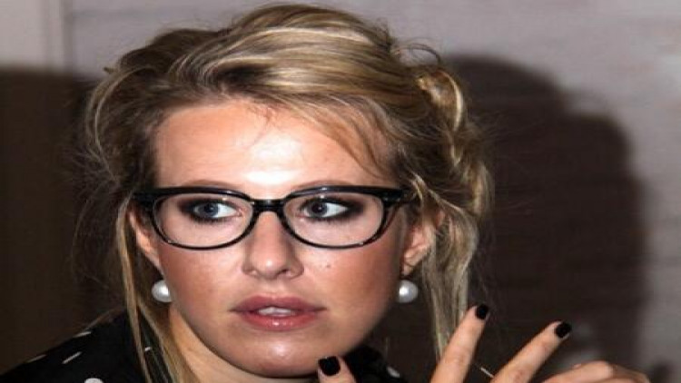 Keçmiş merin qızı İspaniyaya köçmək istəyir