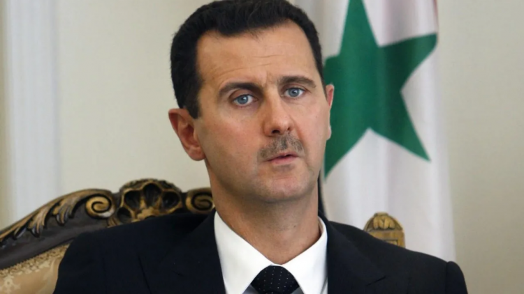 Əsəd Rusiyaya qaçarkən yanında bu iki şəxs olub - Yeni detallar