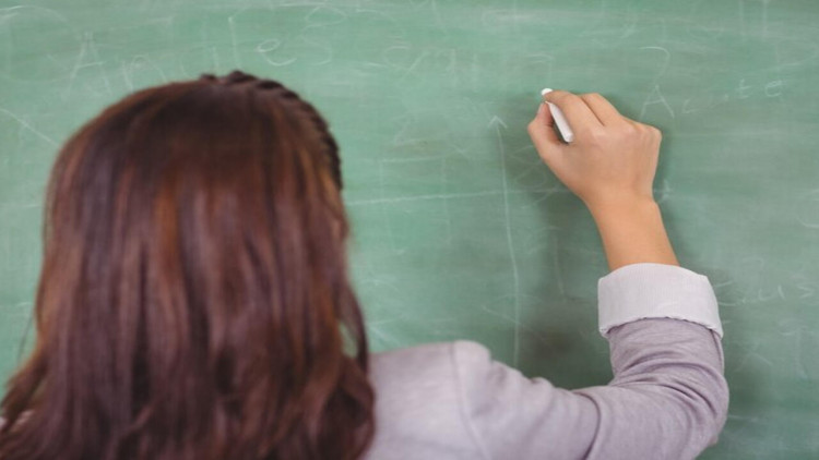 Qəfil vəfat edən 42 yaşlı müəllimin FOTOsu