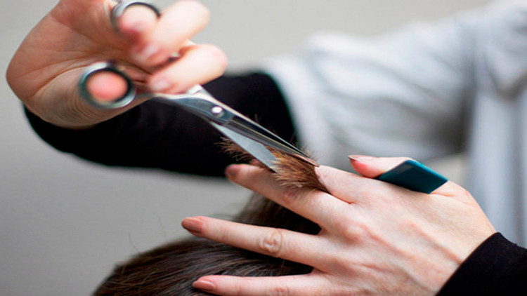 Gözəllik salonları və bərbərlər də ƏDV verəcək