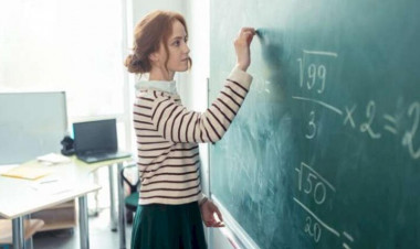 Bu müəllimlərə maaşdan əlavə pul veriləcək