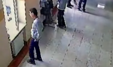 “Uşağım məktəbdən müəllimlərin səhlənkarlığına görə yıxılıb” - VİDEO