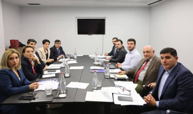 Azərbaycan və Ermənistan nümayəndələri Yerevanda görüşdü