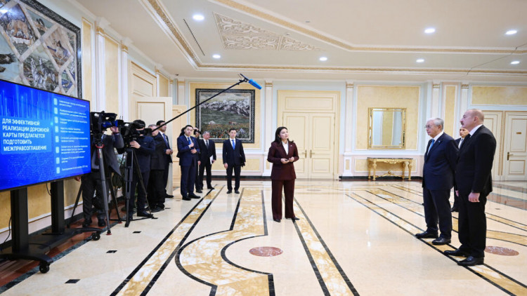 İlham Əliyevin və Tokayevin iştirakı ilə “Orta dəhlizin inkişafı” birgə layihəsinin təqdimatı oldu - VİDEO - FOTO