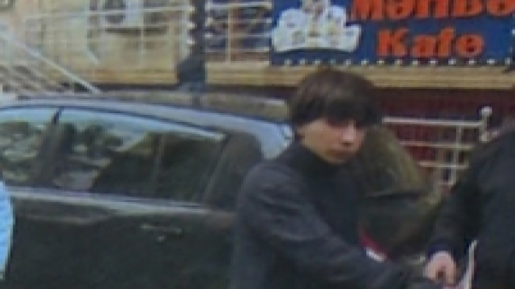 Bakıda tələbə söyüş üstündə adam öldürdü - FOTO