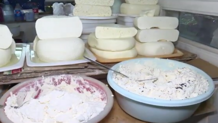 Dabaq xəstəliyi alıcıları qorxuya saldı - bazarda vəziyyət ürəkaçan deyil - VİDEO