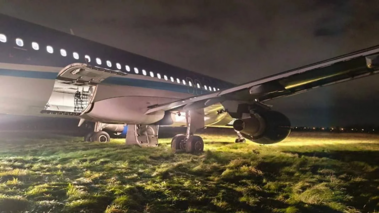 Rusiyaya məcburi eniş edən AZAL təyyarəsinin sərnişinləri danışdı - VİDEO