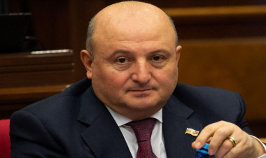 Gümrünün meri Vardan Qukasyan saxlanıldı