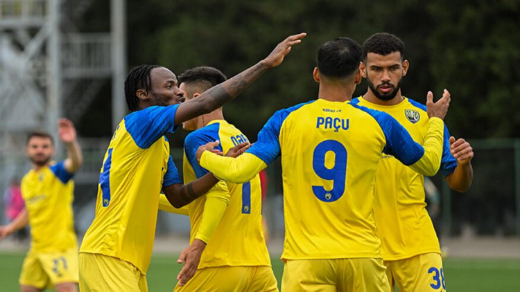 Zubir Premyer Liqada 50-ci qolunu vurdu - SİYAHI