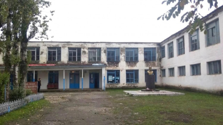 Müəllimlərin gözü qarşısında bıçaqlanma - Şabrandakı hadisənin DETALLARI