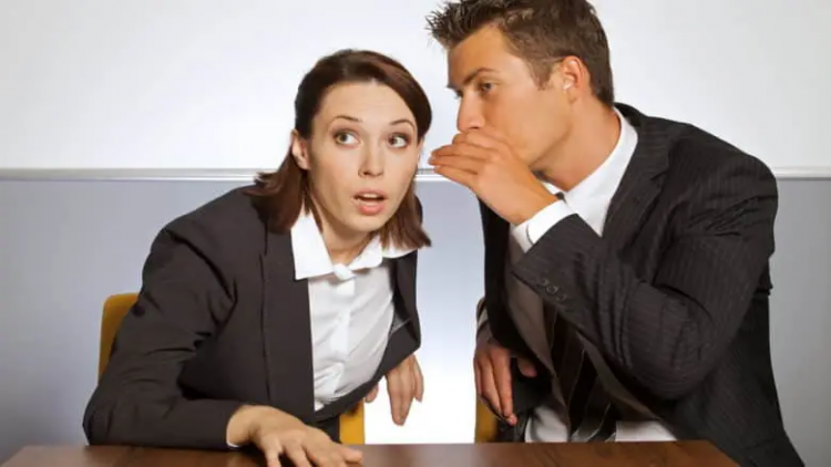 Qeybət edən cütlüklər daha xoşbəxt olur