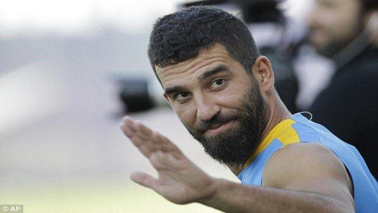 Arda Turan İspaniya klubuna gedir?
