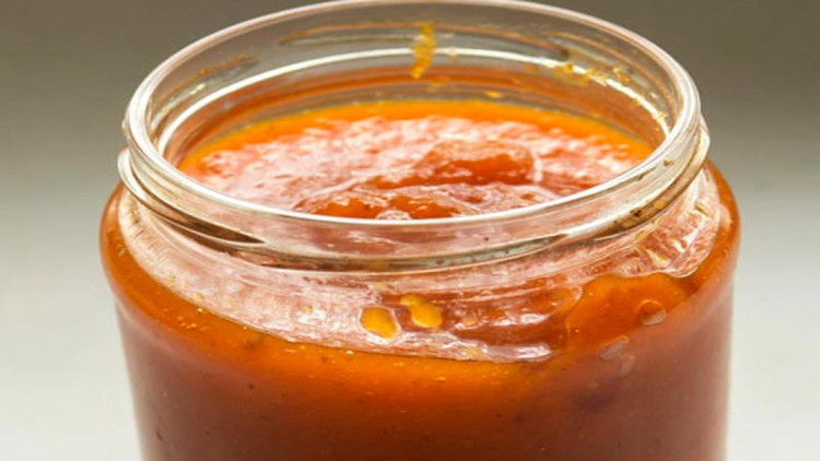 Mürəbbə və konservləri soyuducuda saxlamaq faydalıdır, yoxsa zərərli?