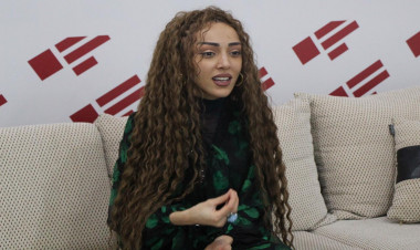 Ofelya Şabanovanın 14 yaşındakı VİDEOsu yayıldı - ifası gündəm oldu