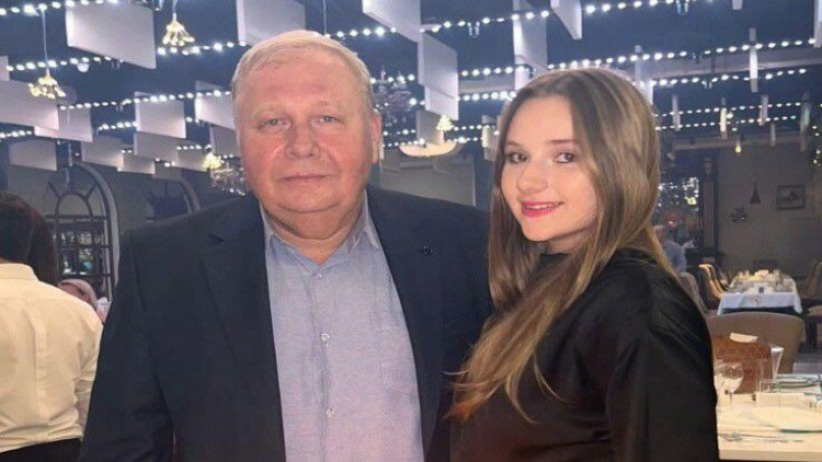 Qəhrəman pilotun hər iki qızı milli komandamızın üzvləridir - FOTOlar