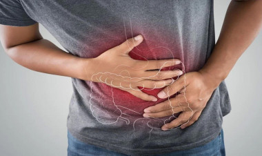 İsti suya 1 çay qaşığı əlavə edin – bağırsaqları yumşaldır