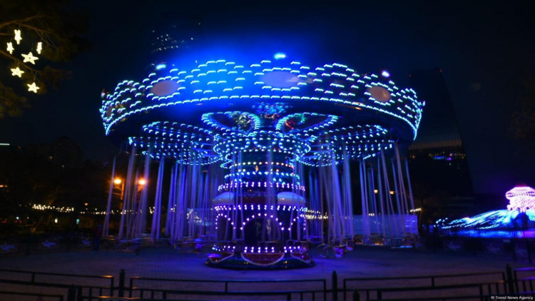 Bulvarda atraksionlardan birdəfəlik istifadənin qiyməti açıqlandı - FOTO