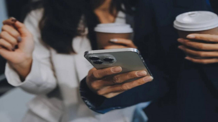 Getdiyiniz kafelərin Wi-Fi-ından sizi gizlicə izləyirlər - DİQQƏTLİ OLUN