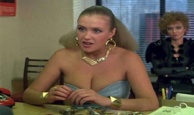 Tanınmış aktrisa kor qalmaqdan son anda qurtuldu - FOTO