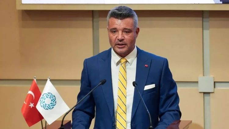 Sadettin Saran qərarını verdi - Fənərbaxçada gözlənilməz ayrılıq