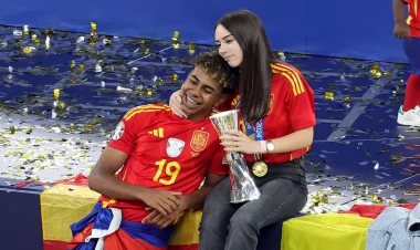 Yamal onu aldadan qızla barışdı