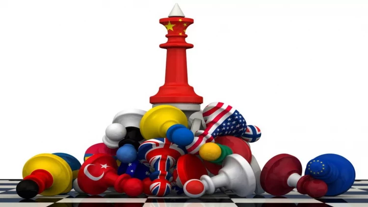 Barıt qoxulu 2025: dünya çoxqütblü xaosun astanasında