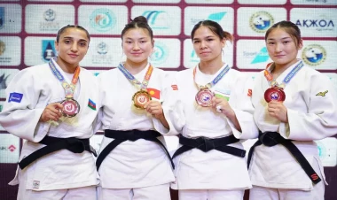 Cüdoçularımız Açıq Asiya Turnirində 6 medal qazandılar - FOTO