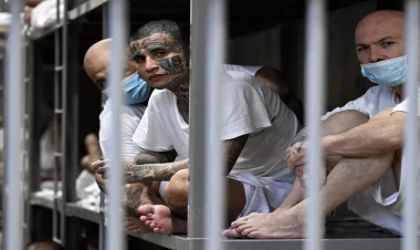 XXI əsrdə qlobal siyasətin yeni aləti: həbsxana