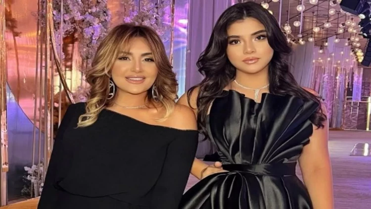 Qızından danışan Zülfiyyə Xanbabayeva: 