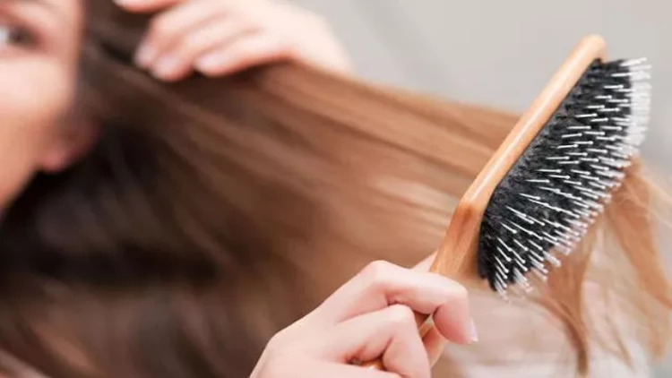 Qırılan saçlara qarşı payızda bunları edin – Mütəxəssisdən tövsiyə
