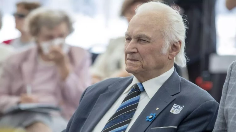 Keçmiş prezident vəfat etdi