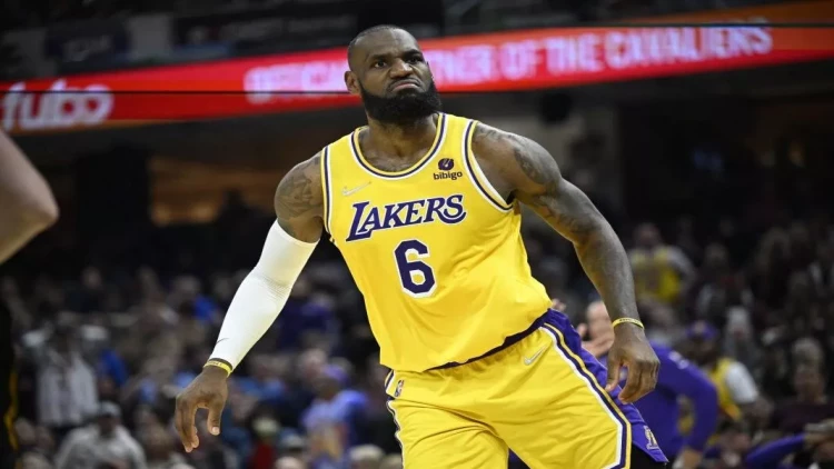 Lebron Ceyms NBA tarixinə düşdü