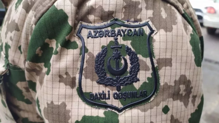 Daxili qoşunların vəzifələri artırılır