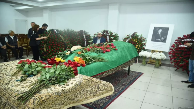 Əminə Yusifqızı ilə vida mərasimi keçirilib - YENİLƏNİB - FOTO