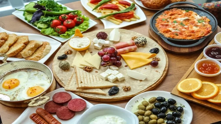 Ən sağlam səhər yeməyi açıqlandı: Yumurta və pendirdən daha faydalı…