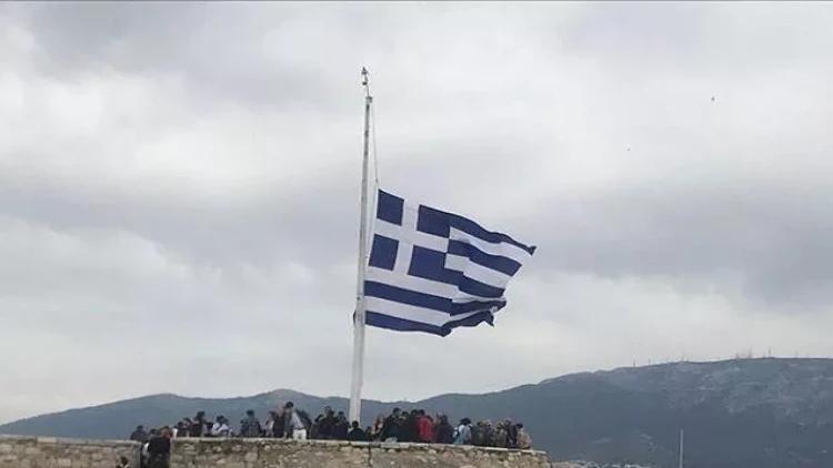 Yunanıstanda 4 günlük matəm elan edildi - FOTO