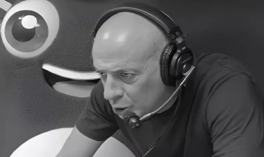 Məşhur jurnalist faciəvi şəkildə ÖLDÜ