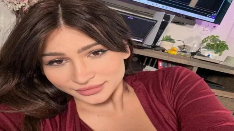 Canlı yayımda uşaq dünyaya gətirdi - FOTO