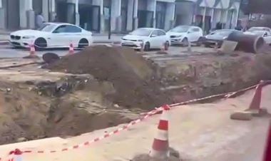 Binəqədi yolunu bu hala kim salıb, bilinmir - VİDEO