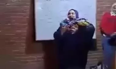 Yeni trend faciəyə səbəb oldu - Şagirdlər müəllimi yandırdılar - VİDEO