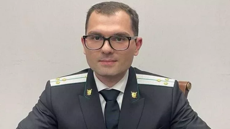 Baş prokurora yeni köməkçi təyin olundu