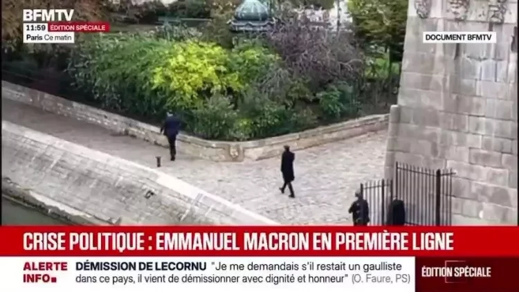 Makronun kədərli anları: Baş nazirin istefasından sonra Sena çayı sahilində tək gəzişdi - VİDEO